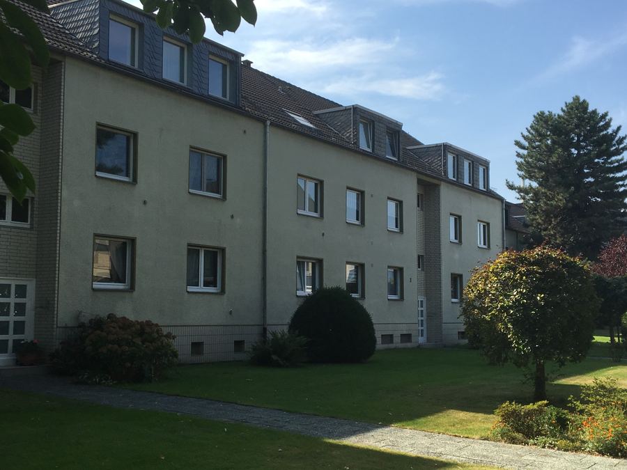 Am Westhover Berg 1–9, 51149 Köln · Porz